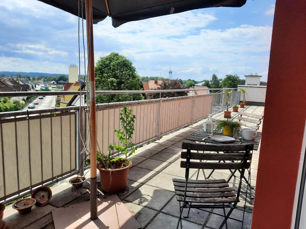 Penthouse Wohnung Am Radweg Mit Dachterasse ヴァイトホーフェン・アン・デア・ターヤ エクステリア 写真